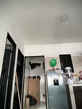 Snapshot of Kylian_Alessandro chatting on February 17, 2026, 2:36 pm Kylian Alessandro online show from February 17, 2026, 2:36 pm