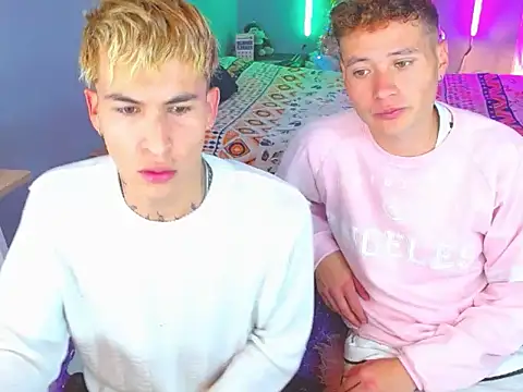 Latin boysxxxx online show from December 2, 2025, 12:18 pm