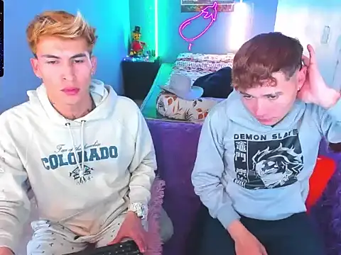 Snapshot of Latin_boysxxxx chatting on February 19, 2026, 6:27 pm Latin boysxxxx online show from February 19, 2026, 6:27 pm