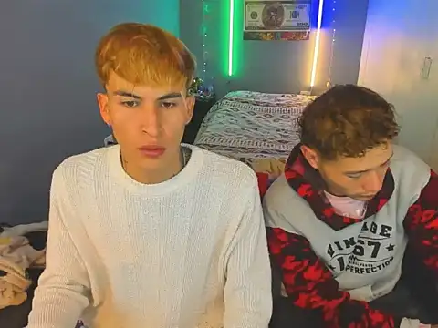 Snapshot of Latin_boysxxxx chatting on February 8, 2026, 2:53 am Latin boysxxxx online show from February 8, 2026, 2:53 am