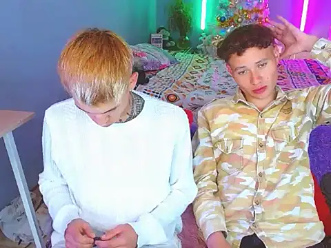 Snapshot of Latin_boysxxxx chatting on December 17, 2025, 3:17 pm Latin boysxxxx online show from December 17, 2025, 3:17 pm