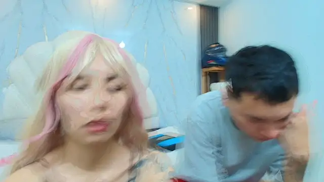 AnnieAndLeandro online show from February 11, 2026, 10:09 pm