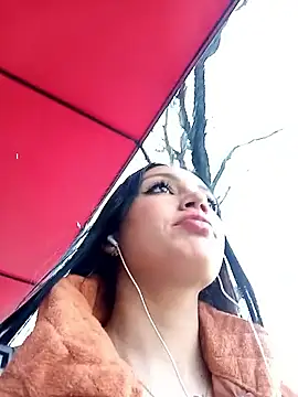 Snapshot of Arianaa_Toro chatting on November 7, 2025, 1:15 pm Arianaa Toro online show from November 7, 2025, 1:15 pm