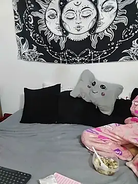 Snapshot of abby_n_emily chatting on July 16, 2026, 1:30 pm abby n emily online show from July 16, 2026, 1:30 pm