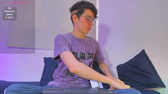 dani angel dark online show from January 13, 2026, 9:19 pm