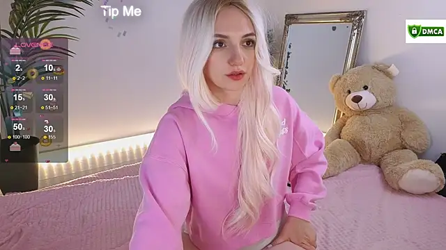 cute cake online show from November 11, 2025, 5:30 pm