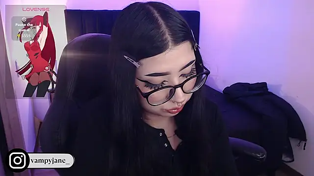 VamppyJane online show from January 7, 2026, 12:48 am