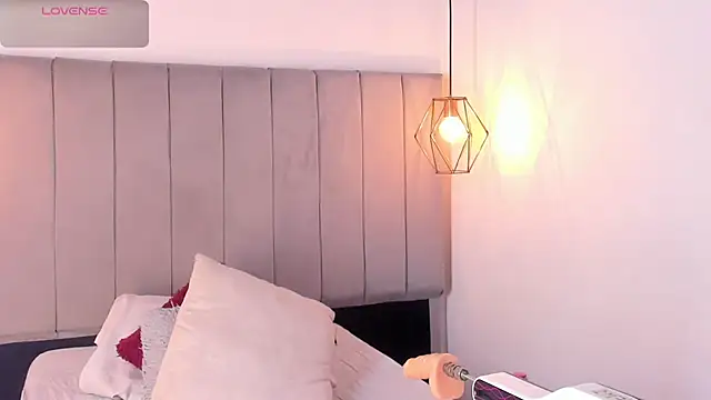 Snapshot of Pamela_occoner_ chatting on November 15, 2025, 5:06 pm Pamela occoner online show from November 15, 2025, 5:06 pm