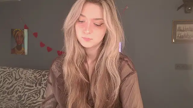 Snapshot of BellaSink chatting on March 27, 2026, 5:38 am BellaSink online show from March 27, 2026, 5:38 am