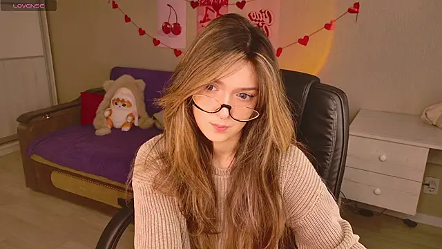 Snapshot of BellaSink chatting on February 11, 2026, 5:29 am BellaSink online show from February 11, 2026, 5:29 am