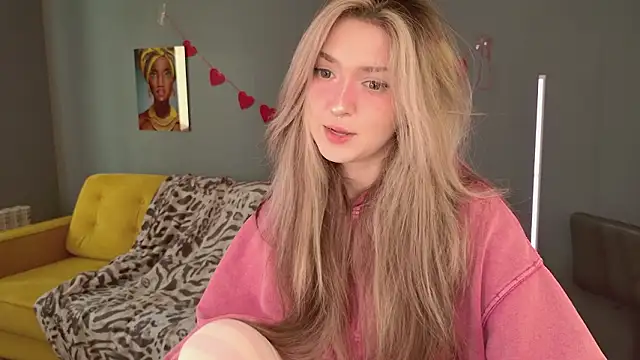 Snapshot of BellaSink chatting on February 21, 2026, 5:31 am BellaSink online show from February 21, 2026, 5:31 am