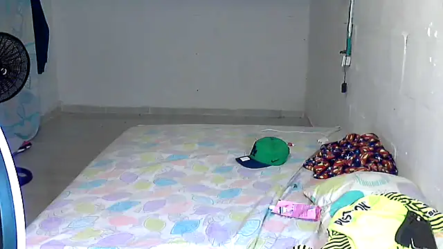 AXionX online show from February 22, 2026, 5:43 am