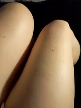 Snapshot of Taradinha_pelosogro chatting on March 12, 2026, 9:57 am Taradinha pelosogro online show from March 12, 2026, 9:57 am