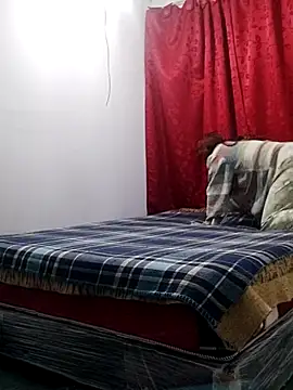 Snapshot of Rhosynn chatting on December 3, 2025, 2:45 am Rhosynn online show from December 3, 2025, 2:45 am