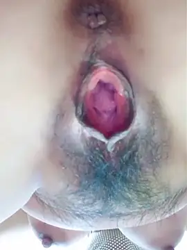 Snapshot of piug321 chatting on November 22, 2025, 11:03 pm piug321 online show from November 22, 2025, 11:03 pm