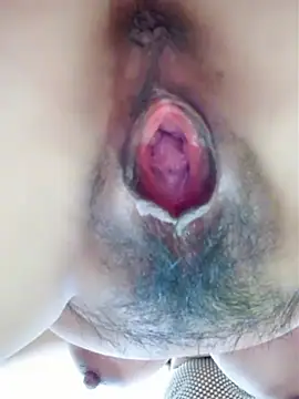 Snapshot of piug321 chatting on November 13, 2025, 7:34 am piug321 online show from November 13, 2025, 7:34 am