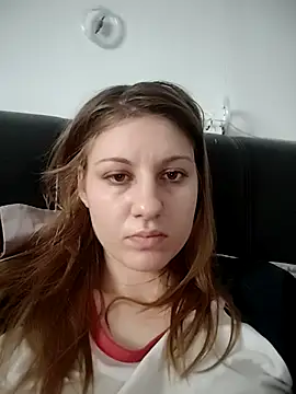 SandyCassie online show from December 4, 2025, 7:29 am