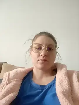 SandyCassie online show from March 21, 2026, 7:31 am