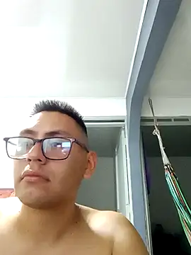 DariusNoir online show from October 20, 2025, 1:18 am