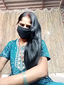 Rajni chauhan online show from November 26, 2025, 8:03 am