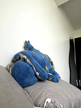 Snapshot of antoniamiller69 chatting on November 10, 2025, 1:49 pm antoniamiller69 online show from November 10, 2025, 1:49 pm