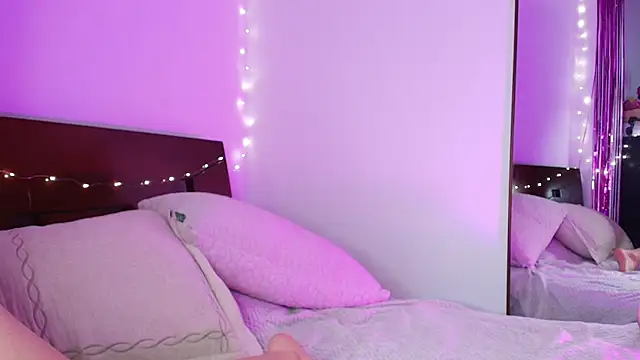 Snapshot of TammyCutee chatting on November 22, 2025, 1:26 am TammyCutee online show from November 22, 2025, 1:26 am