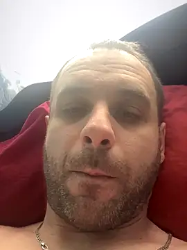 AndyLynn online show from November 1, 2025, 12:32 pm