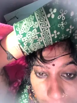 Snapshot of Ragni_bhargav chatting on May 5, 2026, 9:18 pm Ragni bhargav online show from May 5, 2026, 9:18 pm