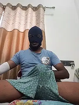 Snapshot of Mysterious_Prince chatting on November 14, 2025, 7:45 am Mysterious Prince online show from November 14, 2025, 7:45 am