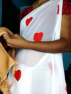 Snapshot of Deepa_telugu chatting on April 18, 2026, 8:27 am Deepa telugu online show from April 18, 2026, 8:27 am