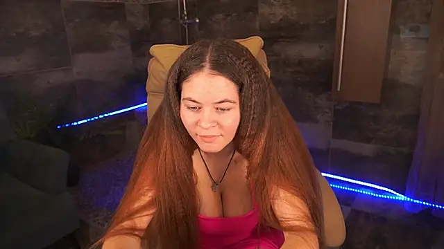 Snapshot of QueenEvieX chatting on November 23, 2025, 4:17 pm QueenEvieX online show from November 23, 2025, 4:17 pm