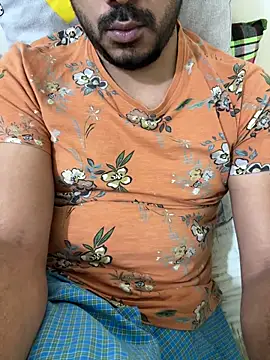 Handsome8677 online show from November 2, 2025, 11:10 pm