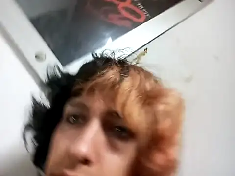 Maki Morningstar online show from October 27, 2025, 7:26 pm