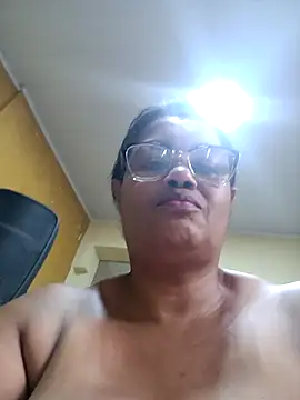 Snapshot of Pessoa54 chatting on January 8, 2026, 8:48 pm Pessoa54 online show from January 8, 2026, 8:48 pm