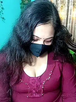 Snapshot of Porimoni22 chatting on April 13, 2026, 9:19 pm Porimoni22 online show from April 13, 2026, 9:19 pm