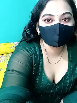 Snapshot of Porimoni22 chatting on March 2, 2026, 8:27 pm Porimoni22 online show from March 2, 2026, 8:27 pm