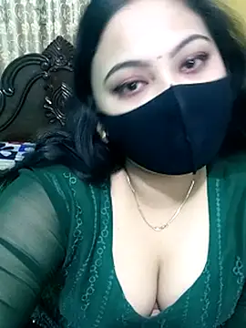 Snapshot of Porimoni22 chatting on April 12, 2026, 10:46 pm Porimoni22 online show from April 12, 2026, 10:46 pm