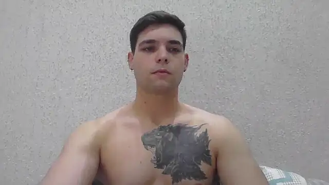 Zure-xxx online show from May 28, 2026, 12:40 am