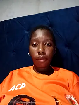 sexysmalldaily04 online show from February 14, 2026, 6:19 pm