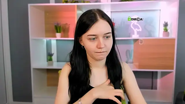 Snapshot of miki_ti chatting on February 25, 2026, 8:25 am miki ti online show from February 25, 2026, 8:25 am