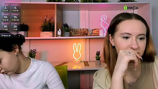 miki ti online show from November 24, 2025, 1:11 pm