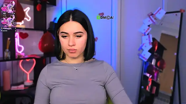 Snapshot of miki_ti chatting on February 19, 2026, 9:45 pm miki ti online show from February 19, 2026, 9:45 pm