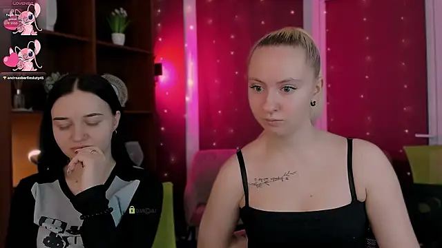 Snapshot of miki_ti chatting on February 5, 2026, 6:42 am miki ti online show from February 5, 2026, 6:42 am