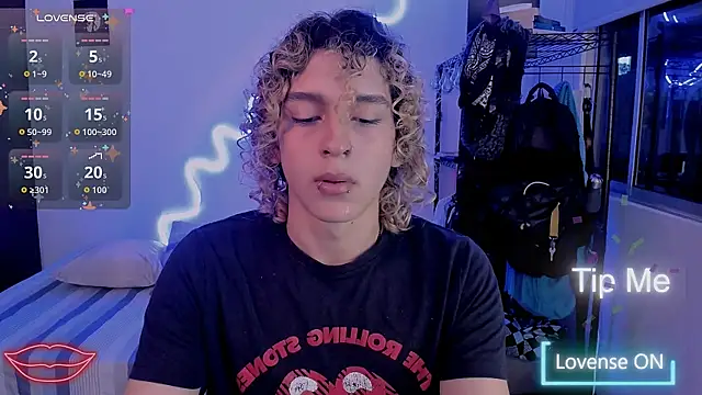 Lyric Mirage online show from February 23, 2026, 3:08 am