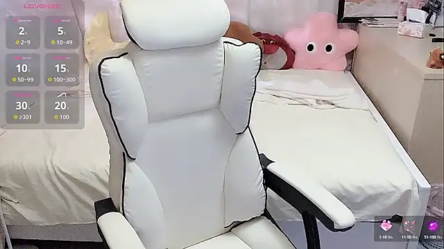 Ximi1 online show from October 16, 2025, 10:40 pm