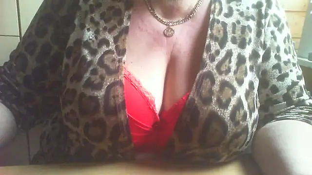 zaubermaeuschen66 online show from February 6, 2026, 1:07 pm