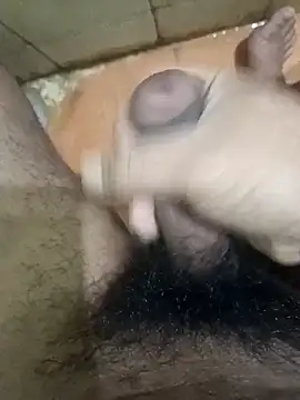 Snapshot of muster121 chatting on December 16, 2025, 3:38 pm muster121 online show from December 16, 2025, 3:38 pm