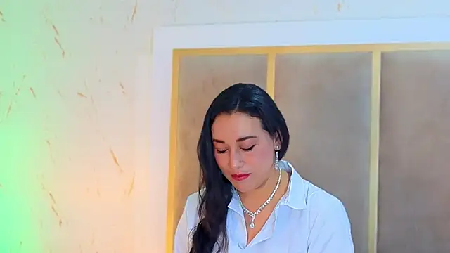 Snapshot of Elizabeth_bennett_6 chatting on October 25, 2025, 12:04 pm Elizabeth bennett 6 online show from October 25, 2025, 12:04 pm