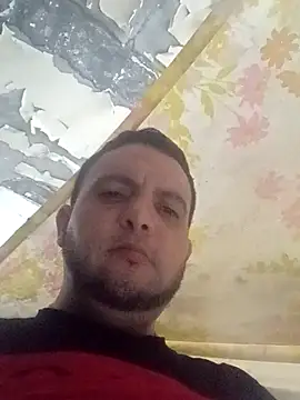 Snapshot of Cogelonregio chatting on May 11, 2026, 11:22 am Cogelonregio online show from May 11, 2026, 11:22 am