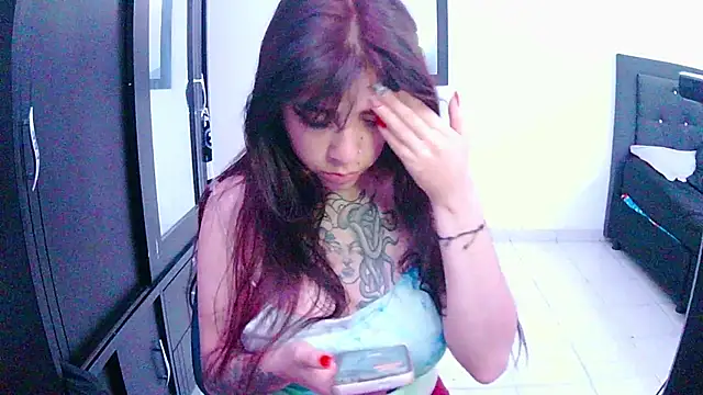 adri gomez1 online show from October 18, 2025, 8:16 am